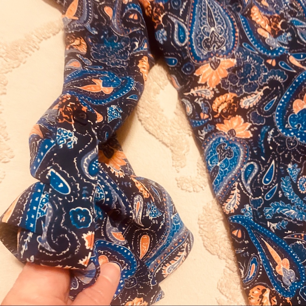 Plus Size Paisley Print Blouse - Picture 7 of 7